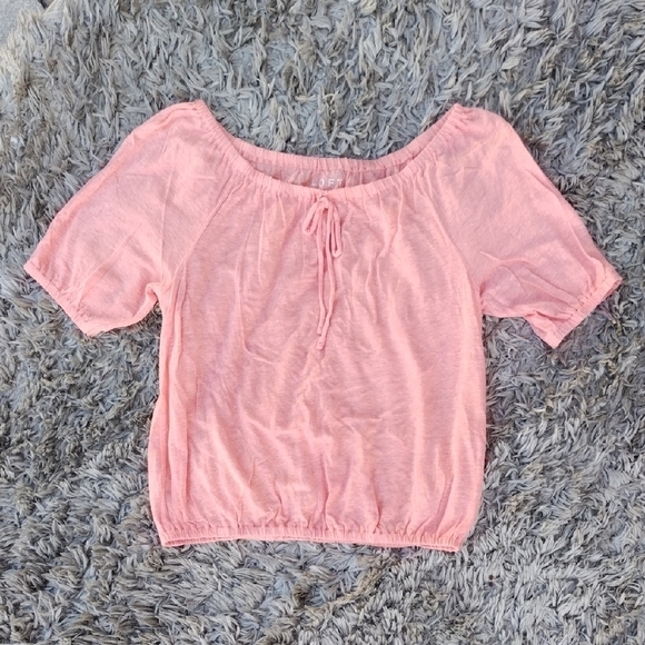 LOFT Tops - LOFT Pink Puff Sleeve Crop Blouse